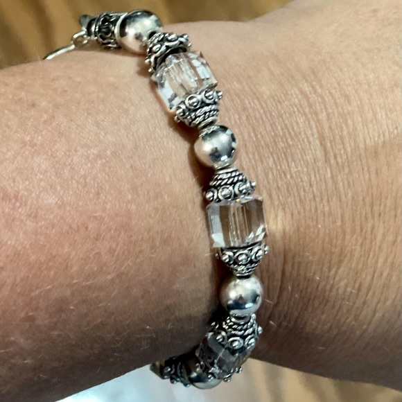 Beautiful Sterling Silver & Crystal Bead Bracelet